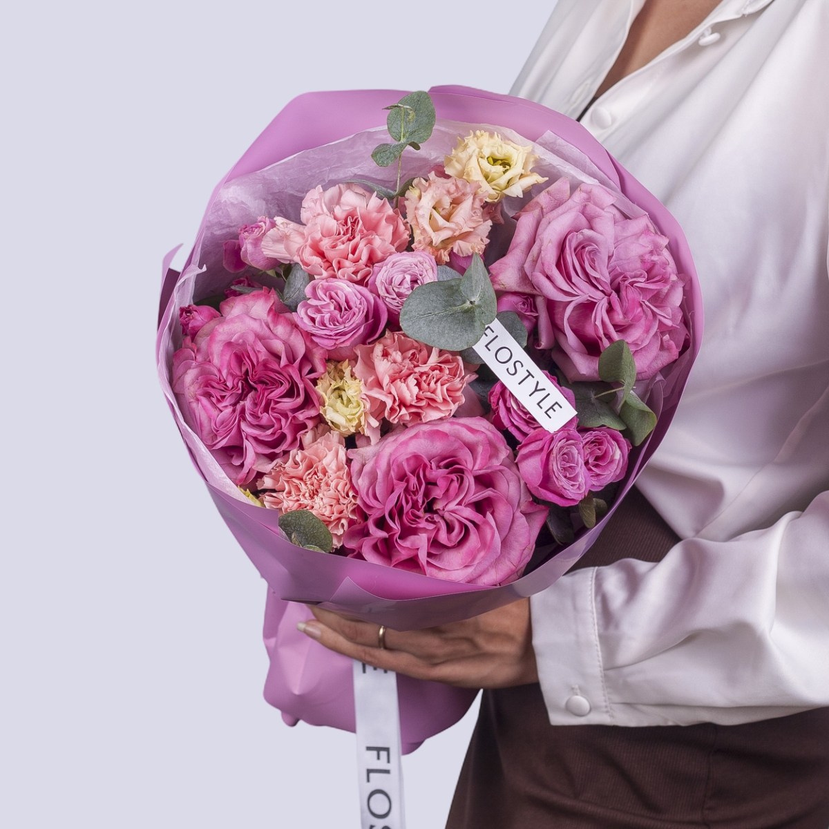 buket v sirenevyh ottenkah 3